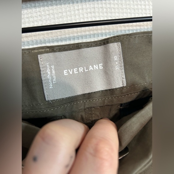 Men’s Everlane green trouser pants - Picture 7 of 7